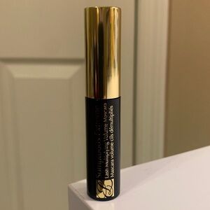 NEW Estee Lauder Sumptuous Extreme Lash Multiplying Volume Mascara
